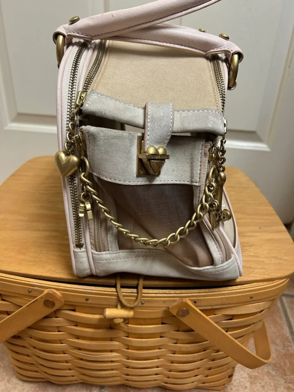 Juicy Couture Beige and Light Pink Dog Carrier Bag